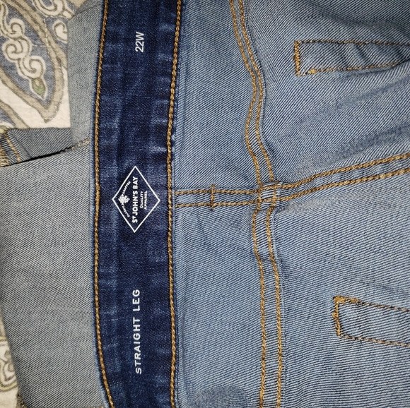 St John's Bay Dark Straight Leg Stretch Jeans 22W - Picture 3 of 5